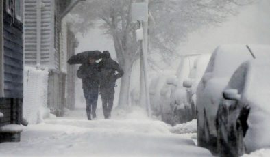 ژمارەی گیان لەدەستدان بەهۆی بەفربارینەوە لە ئەمریکا گەیشتە 34 کەس